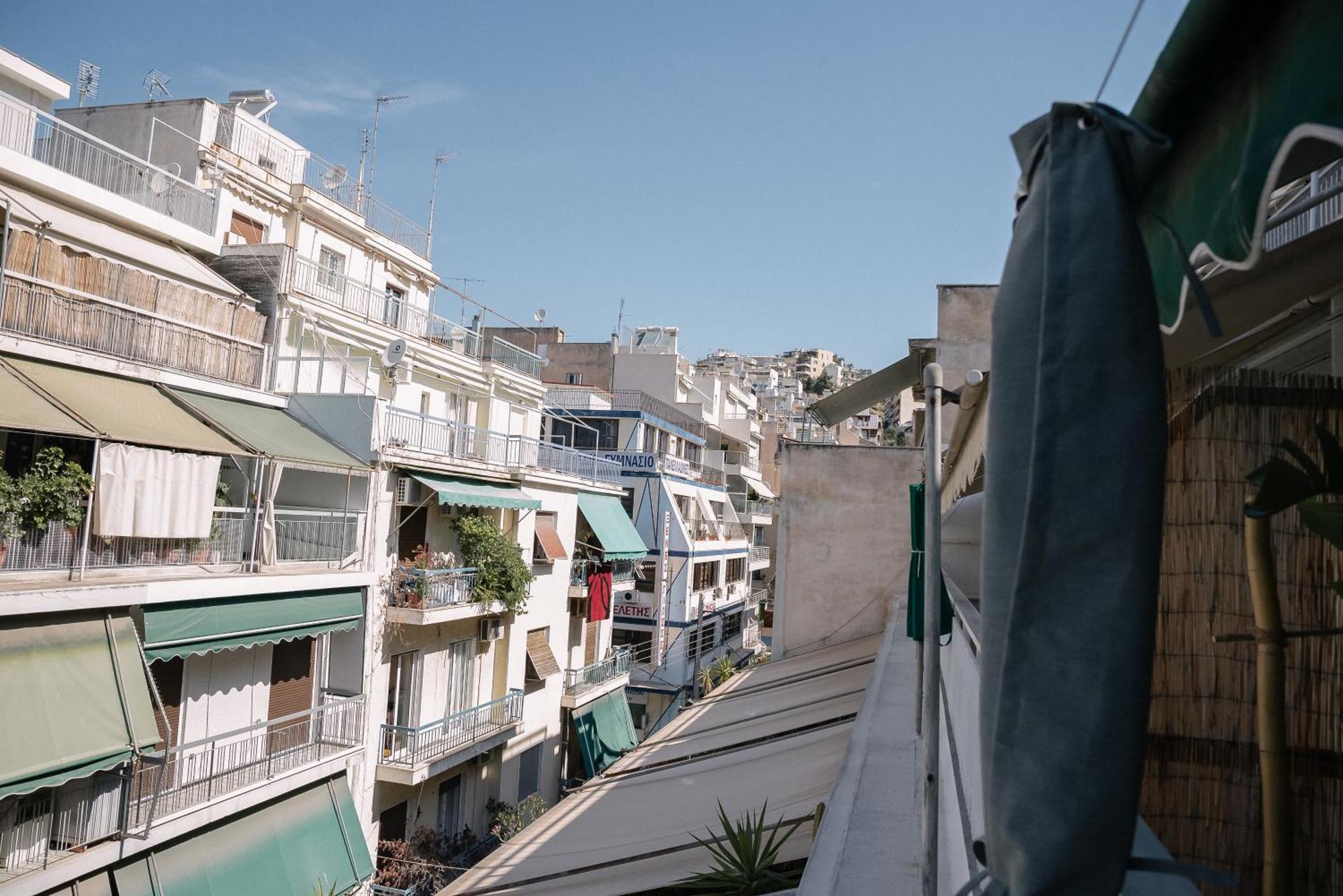 3Cs Athens Ampelokipoi Comfy Flat Ft Patio Airport Direct Day N Night Apartamento Exterior foto